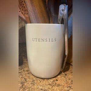 Hearth & Hand Cream Stoneware Holder